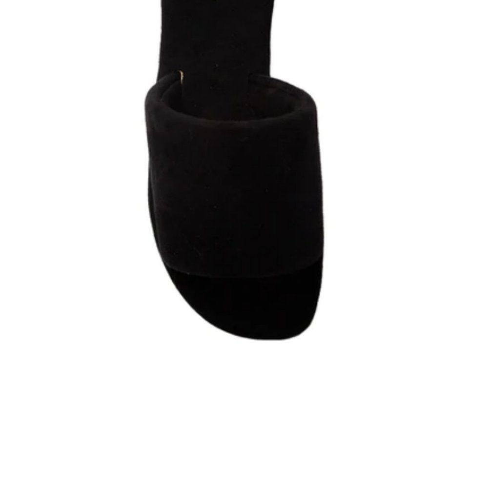 !! NEW !! Super Soft Slide Sandals in Black - Picture 4 of 9